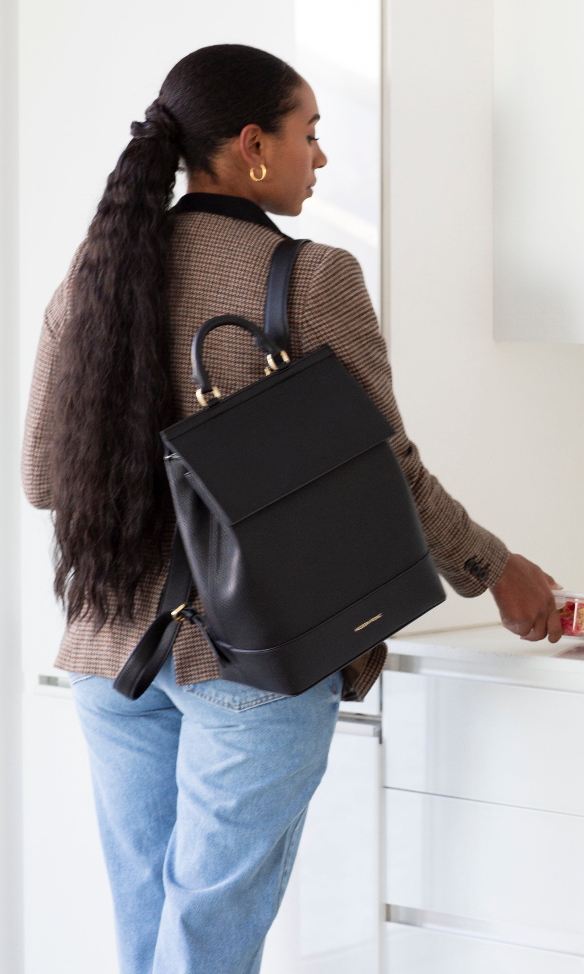 THE BACKPACK - BLACK